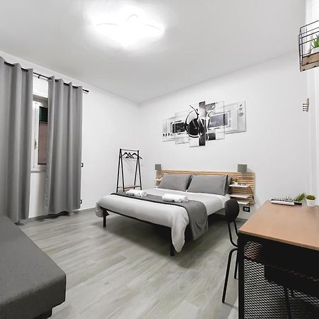 Dm Rome Holiday Exterior foto