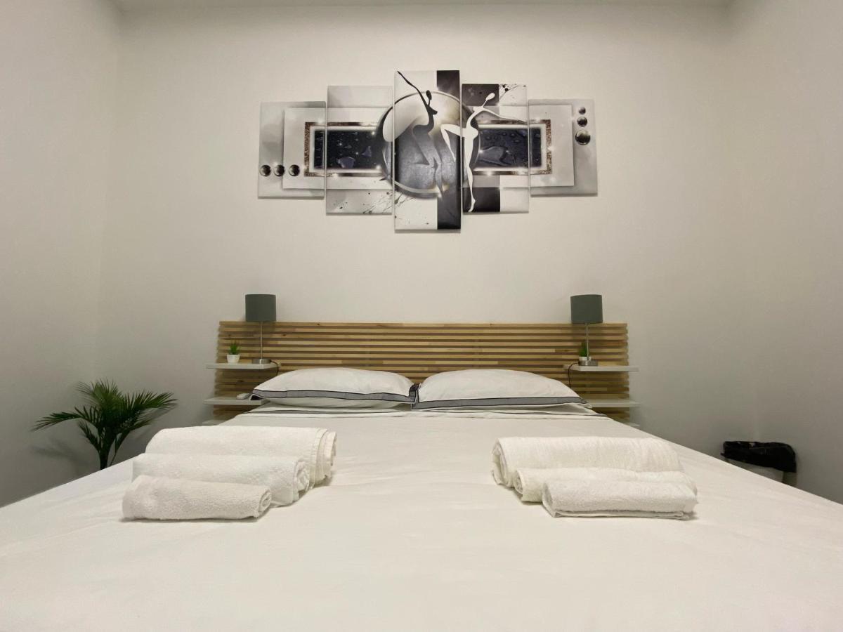 Dm Rome Holiday Exterior foto